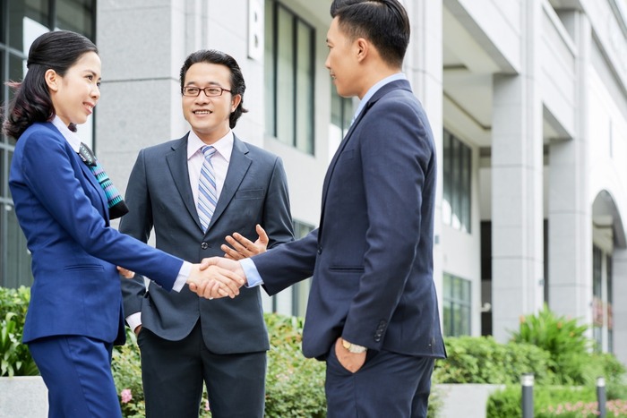 Để chọn hình thức vay vốn phù hợp, doanh nghiệp cần căn cứ vào mục đích vay, khả năng trả nợ và tài sản thế chấp